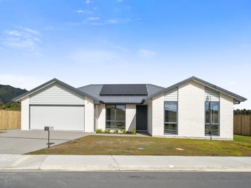 Brand-New Lifestyle Home – Move In & Enjoy!