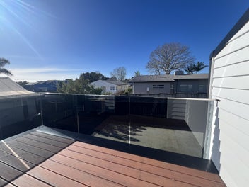 Image 1 of 20