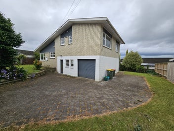 Image 1 of 23