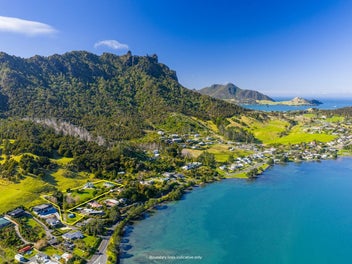 Your Countryside Retreat Awaits!