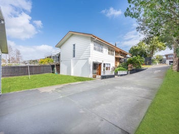 Space Privacy & Location – Your Sunnyhills Retreat