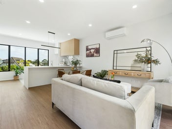 Price Reduced - New Standalone Homes in Mt Roskill