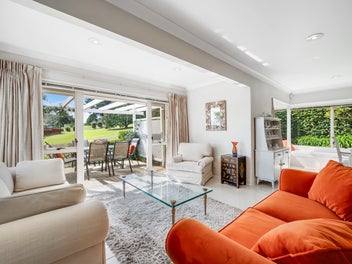 Perfect on Putter Place - Park Views & Golf Nearby