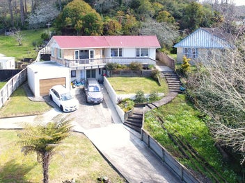 Image 1 of 25