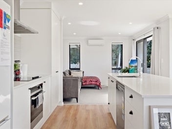 Modern comfort, central location