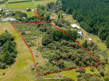 Discover Your Own Private Bush Paradise