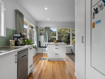 Close to Nelson's CBD