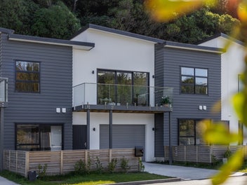 BE IN FOR CHRISTMAS!