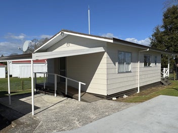 Image 1 of 18