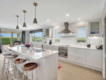 Your Dream Home at Shelly Beach!