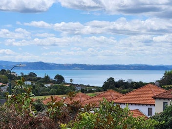 Summer Sea Views – Must Be Sold