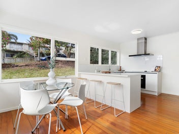 Family Haven: Newly Renovated