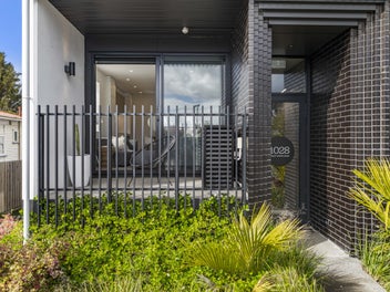 Urban Chic - with a carpark