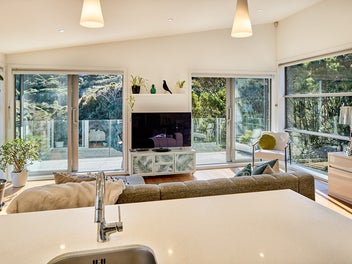 Sun filled retreat with valley views