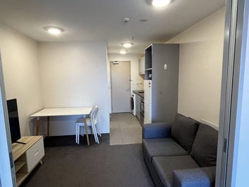 Image 1 of 8