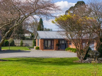 Semi-Rural Setting, Modern Brick Appeal