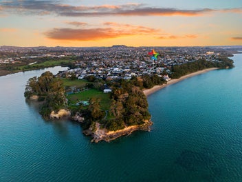 Point Chevalier | Professionals x CPRE