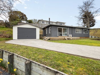Is This Your First Home? Vendor says sell!