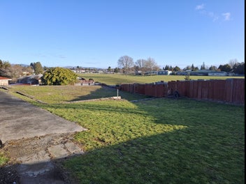 Image 1 of 11