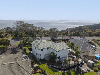 Sunny Family Haven