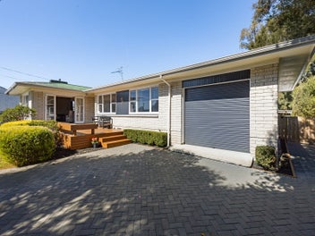 Private, Parkside Setting with Immaculate Grounds