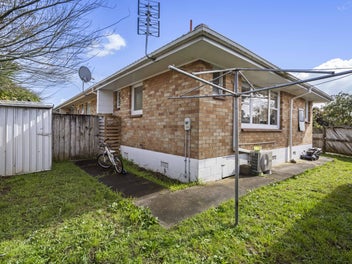 Easy Lock-and-Leave Living, Great Location