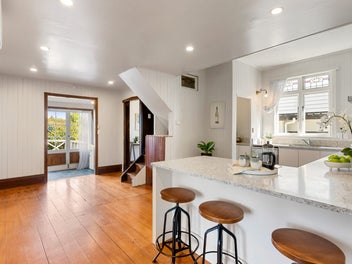 Future-proof - Home & Land