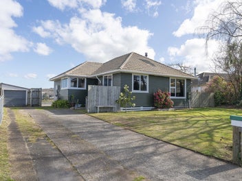 Backyards this big are rare!