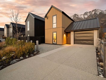 Modern alpine elegance in Jack’s Point