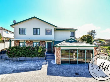 Goodwood Heights Stunner - 6 Beds + Media Room