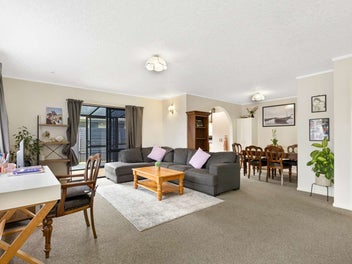 Low-Maintenance Comfort in the Heart of Motueka