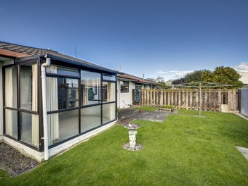 Spacious and convenient, home or investment