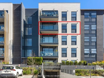Sea Views, Two Bedrooms & an Ensuite