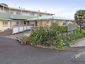 Image 1 of 8