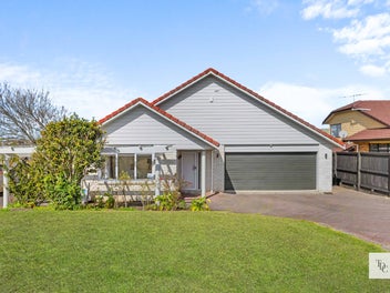 SOLD! 16 Whitford Road, Howick