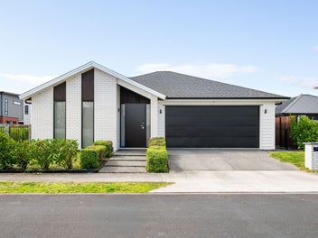 Smart Living, Smart Investing