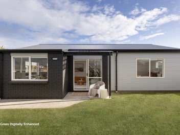 Vendor Wants It Sold - Builder's Warranty Included