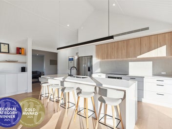 LUXURY LIVING MADE AFFORDABLE IN CLEVEDON