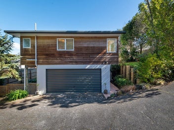 Bargain Entry to Hillcrest!