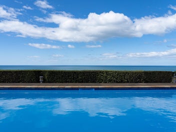 Forever Views - Endless Possibilities