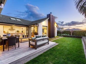 WHERE STYLE, COMFORT AND LUXURY MEET
