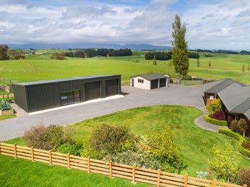 Lifestyle PLUS sheds - ready to go NOW!