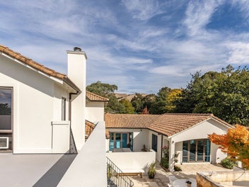 Thrive as an Airbnb or settle in as a family home