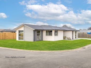 Brand new, bright & beautiful!