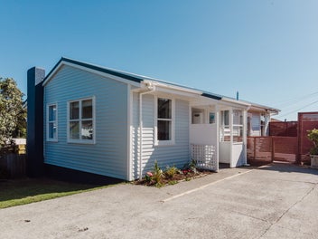 Image 1 of 18