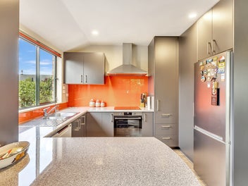 Stylish Brick Home In The Heart Of Brightwater