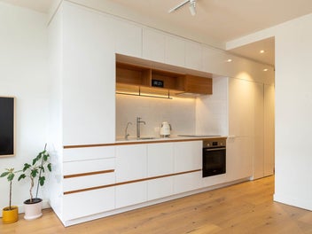 SKHY Loft Apt in AGZ