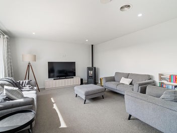 Modern, stylish & spacious family living!