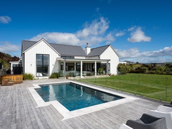 Lifestyle Of Effortless Luxury