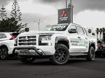 2025 Mitsubishi Triton GSR 4WD DC WS